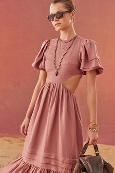 Vintage Retro Outfits, Rose Dresses, Midi Length Skirts, Midi Maxi Dress, Spring 2023