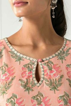 Latest Suit Neck Design 2023, Kurta Neckline For Women, Latest Kurtas For Women, New Necklines Design, A Line Kurti Neck Designs, Kurta Necks For Women, Latest Kurti Designs Pattern Cotton 2023, Neck Designs For Kurtas For Women, Top Neck Designs For Women