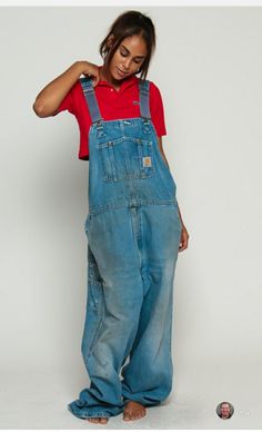 Baggy Overalls Outfit 90s, Overalls Outfit Ideas, Overalls Outfit 90s, Carhartt Overalls Outfit, Farmer Overalls, 70s Fashion Women, Baggy Dungarees, Dungaree Outfit