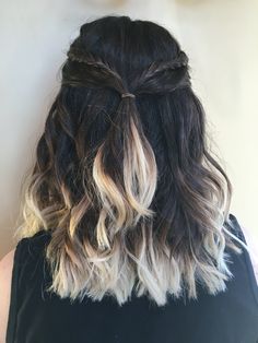 Brown Hair With Blonde Tips, Blonde Dip Dye, Dyed Ends Of Hair, White Ombre Hair, Blonde Hair Tips, Black Hair Ombre, Dipped Hair, Dyed Tips, Short Ombre Hair