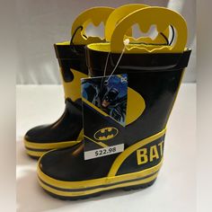 Toddler Dc Batman Rain Boots Size 5/6 (Nwt) Batman Rain, Walmart Shoes, Black N Yellow, Rain Boots, Kids Shoes, Dc Comics, Shoe Boots, Kids Shop, Batman