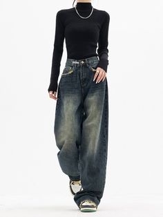 Minimalisticky Chic, 00s Mode, Womens Fashion Jeans, Swaggy Outfits, Mode Inspo, 가을 패션, Style Streetwear, Denim Trousers, Wide Leg Denim