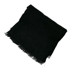 Used Louis Vuitton Scarf Black Navy Wool Cashmere Men's Louis Vuitton (Sku: Gzzdk6) === General === Brand : Louis Vuitton Line : Monogram === Design === Type : Stole Gender : Men Color : Black, Navy Material : Wool , Cashmere === Size === Size (Lxw) : 1.8m X 31cm / 70.86'' X 12.2'' === Included Items === Accessories Notice : Before Purchasing, Please Refer To The Images Of The Accessories Included With The Item. === Condition === Condition : Used (Good) Ranking : Rank Ab Used - Traces Of Usage, Louis Vuitton Scarf, Monogrammed Scarf, Used Louis Vuitton, Louis Vuitton Accessories, Monogram Design, Wallet Accessories, Vuitton Bag, Cashmere Scarf, Wool Scarf