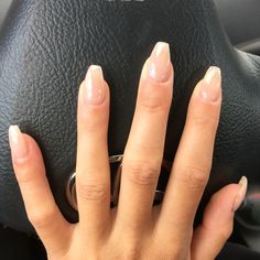 Ultra clear coffin nails! Classy Manicure, Nails One Color, Natural Looking Acrylic Nails, Nails Design Short, Acrylic Nails Natural, Nails Short Acrylic, Nails Round, Natural Acrylic Nails