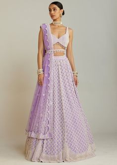 Lilac pearl drop lehenga paired with heavily embellished sweetheart neck blouse. Sweetheart Neck Blouse, Vani Vats, Tassel Blouse, Full Sleeve Blouse, Georgette Dupatta, Lehenga Blouse, Purple Blouse, Net Dupatta, Sweetheart Neck