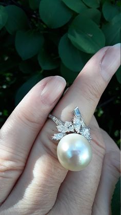 Absolutely Stunning 14k White Gold. Diamond Pearl Ring. Size is 6 1/2 Pearl 13 mm plus Weight is 12.3 Grams Perfect Vintage Pre Owned Condition. Diamond Pearl Ring, Ballerina Wedding, Pearl And Diamond Ring, Sapphire Wedding, Pear Diamond, Cocktail Ring, Pearl Ring, Pink Sapphire, Cocktail Rings