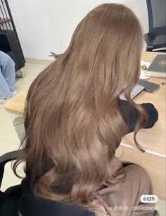 Hair Dye Colors Light Brown, Blonde Beige Hair Balayage, Hair Color Beige Brown, New Brown Hair Trends, Cute Haircolor Ideas Brown, Biege Brown Hair Color, Ultra Ash Blonde Hair, Solid Color Light Brown Hair, Light Brown Hair For Fair Skin