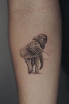 #tattoos #artwork #ink #tattoos #inked #tattooed #tattooartist #girlswithtattoos #tattooart #piercings #tattoolife #inkedgirls #blackwork #bodyart #tattooedgirls #tattoodesign #tattooist #inkedup #tatuagem #tattooing #instatattoo Elephant Art Tattoo, Tattoos For Children, Aesthetic Tattoo Ideas, Mother Tattoos For Children, Totem Tattoo, Mama Tattoo, Small Tattoos For Women, Single Line Tattoo, Unique Tattoo Ideas