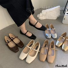 Olivia Mark - Retro Style Square-Toe Low-Cut Single Shoes with Chunky Heels and Mary Jane Straps Elegant Winter Shoes, Spring Fashion Dresses, Zapatos Mary Jane, Dance Women, Womens Mary Janes, Mary Jane Shoes Womens, Vintage Spring, Beige Shoes, Ballerina Shoes