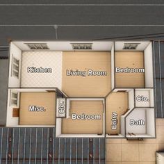 an overhead view of a floor plan with all the rooms labeled in english and spanish