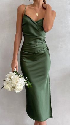 Bridesmaid Dresses Online, Looks Chic, Fancy Dresses, Wedding Guest Outfit, Guest Dresses, Wedding Outfit, Classy Outfits, Pretty Dresses