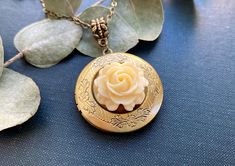 Charming Necklace with a Cream Rose Locket Pendant, Selma Dreams, Locket Necklace, Round Locket, Flower Locket, Floral Locket, Vintage Vintage Rose Necklace For Wedding, Delicate Cream Jewelry As A Gift, Delicate Cream Jewelry For Gift, Flower Shaped Locket Necklaces For Weddings, Delicate Cream Necklace For Gift, Delicate Cream Necklace For Gifts, Handmade Rose Wedding Necklace, Adjustable Rose Design Necklace For Wedding, Round Rose Design Necklace For Wedding