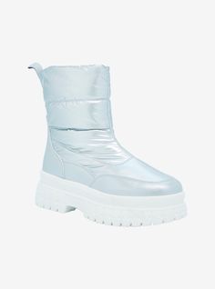 Head into the space age with these puffer boots! They have a striking chrome finish and chunky white soles.Listed in women's sizes.Platform: 1 12"Man-made materialsImported Silver High-top Boots For Winter, Trendy Silver Boots For Winter, Silver Platform Boots For Winter, Winter Silver Platform Boots, Casual Silver Winter Boots, Puffer Boots, Tall Hoodies, Plus Size Fits, Dirty Laundry