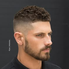 Short Hair Fade, Men Short Hair Fade, Spanish Hairstyles, Hairstyles Male, High Fade Haircut, Men Short Hair