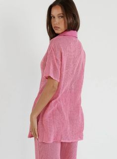 Hyams Shirt - Pink - Highly Praise Edge Styles, Net Shirt, Summer Cover Up, Shirt With Collar, Pink Shop, Free Tote, Gorgeous Clothes, Summer Look, Collared Shirt