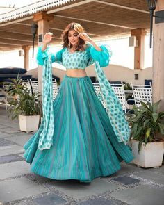 Designer Lehangas, Latest Traditional Dresses, Lehenga For Wedding, Bos Baby, Pakistani Fashion Party Wear, Bridal Lehengas, Trendy Dress Outfits