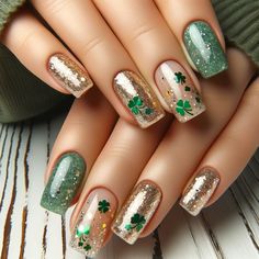 15 St. Patrick's Day Nail Art Ideas to Celebrate the Irish Holiday Irish Nail Art Designs, Easter And St Patricks Day Nails, Ireland Nails Designs, Irish Nail Art, St Patricks Nail Art, St Patrick Nails Design, March Nails Ideas St. Patrick's Day Green, St. Patricks Day Nails