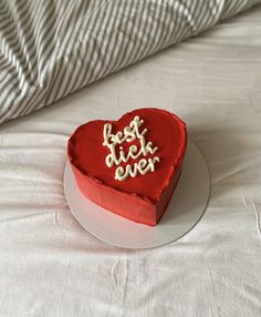 Funny Cake For Boyfriend, Boyfriend Cake Ideas Birthdays, Anniversary Cake Funny, Funny Birthday Cakes For Men Boyfriends, Boyfriend Bday Cake, Boyfriend Birthday Cakes, Adult Cakes For Men, Valentines Cake Ideas Creative, Boyfriend Cake Ideas