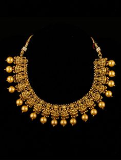 Indian Antique Jewellery, Temple Jewelry Necklace, Antique Necklaces Design, Antique Necklaces, Choker Gold, Traditional Jewellery, Jewellery For Women, Antique Jewelry Indian