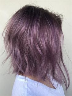 Violet Hair Colors, Brunette Bob, Messy Bob Hairstyles, Hair Color Pastel, Trendy Hair Color, Short Hair Color