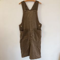 Such a classy vintage handmade piece from the 80's. Material:100% cotton Size M Measurements: waist:19,5" length:39,5" Very good condition. Vintage Corduroy Dress For Spring, Fitted Cotton Pinafore Dress For Fall, Fitted Cotton Pinafore Dress For Work, Cotton Knee-length Pinafore Dress With Pockets, Vintage Cotton Midi Dress, Vintage Cotton Workwear Dresses, Vintage Cotton Dresses For Work, Vintage Cotton Pinafore Dress With Pockets, Fitted Cotton Knee-length Pinafore Dress