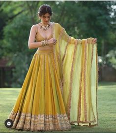 Engagement Lehenga Designs, Lehenga Haldi, Mehendi Lehenga, Lehenga Shopping, Engagement Lehenga, Indian Bridesmaid Dresses, Haldi Outfits, Haldi Outfit, Mehendi Outfits