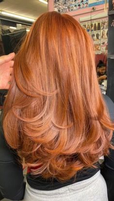 Medium Copper Hair Color, Spring Red Hair Color, Cherry Blonde, Cheveux Oranges, Cowboy Copper, Hair Change, Strawberry Blonde Hair Color