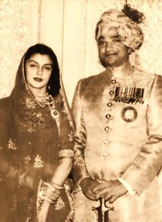 HH Maharaja Man Singhji of Jaipur with HH Maharani Gayatri Devi Ji of Jaipur Rajasthani Bride, Indian Wedding Fashion, Royal Beauty