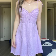 Zara Lavender Linen Sun Dress Size Small Nwot Pastel Purple Spaghetti Strap Spring Dress Comes Above The Knee Sold Out! Lavender Cotton Mini Dress For Summer, Casual Lavender Cotton Mini Dress, Purple Cotton Mini Dress For Day Out, Casual Lavender Mini Dress For Brunch, Lavender Casual Mini Dress For Brunch, Lavender Mini Dress With Spaghetti Straps For Summer, Casual Lavender Mini Dress, Mauve V-neck Mini Dress For Summer, Purple Sundress With Spaghetti Straps