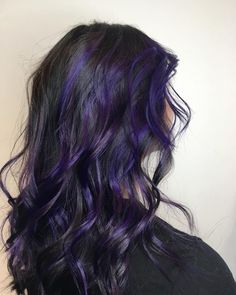 Violet Hair Color Ideas, Incredible Violet, Violet Hair Color, Purple Hair Streaks, Violet Hair Colors, Purple Hair Highlights, Dark Purple Hair, Hair Color Underneath, Hair Color Streaks