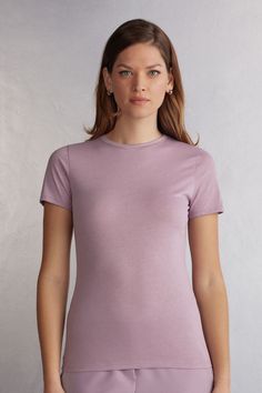 Ultrafresh Cotton Short Sleeve Top | Intimissimi Basic Solid Stretch T-shirt, Spring Plain Stretch T-shirt, Solid Color Snug Fit Crew Neck T-shirt, Snug Fit Short Sleeve Tops For Spring, Spring Short Sleeve Tops With Snug Fit, Spring Short Sleeve Snug Fit Tops, Solid Stretch Crew Neck Top, Solid Color Stretch Crew Neck Top, Basic Snug Fit Seamless T-shirt