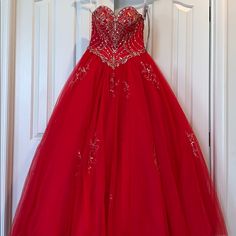 A Perfect Dress For A Sweet 16 ! Beautiful And Elegant In The Color Red ! With Amazing Beaded Bodice. Padded. Comes With Attachable-Straps If You Want To Use It. You Can Take The Straps On Or Off. Also Comes With Shoulder Covers. Price Is Negotiable! Red Ball Gown, Mary's Bridal, Red Bridal Dress, Beaded Bodice, Sweet 16 Dresses, Halloween Wedding, Sweet 16, Perfect Dress, Bridal Dresses