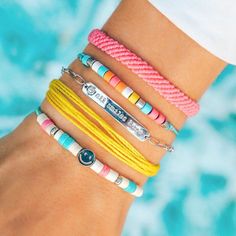 Candy Bracelet, Preppy Jewelry, Bracelet Pack, Pura Vida Bracelets, Bar Bracelets, Cute Bracelets, Bracelet Tutorial, Pink Bracelet, Precious Jewelry