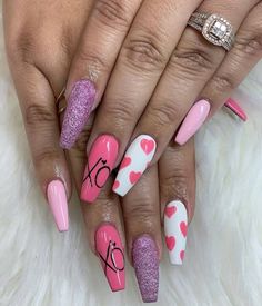 Xo Nails, Diy Valentine's Nails, Gucci Nails, Valentines Day Nails, Valentine Nail Art, February Nails, Nail Designs Valentines, Dope Nail Designs, Heart Nails