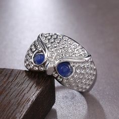 Adorable Cute Blue Eye Owl Rings For Women/Man, Pd001 Stone: Cubic Zirconia Material: Brass Attractive Packaging Buy Any 2 Items For $25 (Make Bundle) 100% Brand New Thank You! Owl Women, Owl Ring, Stretch Ring, Party Rings, Blue Eye, Zircon Ring, Size 10 Rings, Wrap Rings, Love Ring