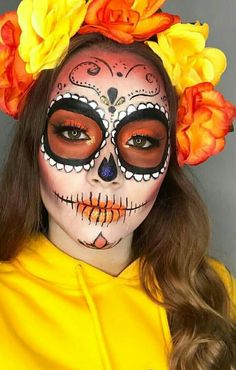 Dia De Los Muertos Makeup For Kids, Easy Dia De Los Muertos Makeup Ideas, Sugar Skull Makeup Pretty, Makeup Catrina Facil, Mexican Makeup, Muertos Makeup, Best Curly Haircuts