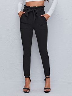 Paperbag Waist Dual Pocket Belted Skinny Pants | EMERY ROSE Mode Des Leggings, Leggings Mode, Paperbag Pants, Basic Leggings, Black Ripped Jeans, Belted Pants, Style Noir, Pocket Belt, Trendy Fashion Women