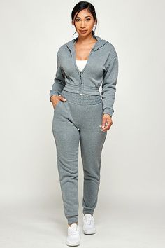 2-Piece Jogger + Zip up cropped Hoodie Set 2-piece set including zip up cropped hoodie and matching cropped sweats with fleece lining. Activewear Set. Size: S/M , X/XL Winter Cropped Athleisure Activewear, Casual Cropped Winter Activewear, Hoodie Set, Activewear Sets, Cropped Hoodie, 2 Piece, Outfit Sets, Zip Ups, Active Wear