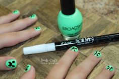 Minecraft Creeper Nails! Minecraft Themed Birthday Party, Pen Doodles, Diy Minecraft, Minecraft Birthday Party, Minecraft Birthday, 10th Birthday Parties