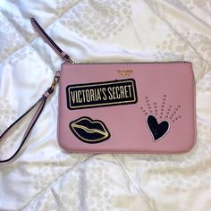 New Without Tags Victoria’s Secret Wristlet Trendy Pouch Wristlet, Trendy Everyday Clutch Wristlet, Trendy Handheld Wristlet For Everyday, Trendy Everyday Handheld Wristlet, Trendy Clutch With Wrist Strap, Trendy Pink Wristlet With Wrist Strap, Trendy Clutch Wristlet For Gift, Trendy Wristlet Clutch With Wrist Strap, Velvet Purse