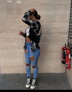 Lugged Converse Outfit Black Women, Platform Converse Outfit Black Women, Outfits Lookbook, Looks Country, Dusk Till Dawn, Tomboy Style Outfits, Causual Outfits