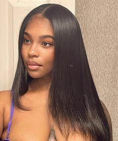 Beanie Baddie, Jet Black Hair Black Women, Middle Part Hairstyles, Quick Natural Hair Styles, Silk Press, Face Card, Different Hairstyles, Dream Hair