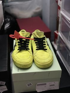 This stylish Off-White Vulcanized sneaker in a vibrant neon green color is a must-have for any fashion-forward man. The low top shoe shaft style and athletic type make it perfect for everyday wear, while the size 6 US shoe size ensures a comfortable fit. The brand's signature design is evident in the Off-White Vulcanized model, which features a unique blend of style and durability. This sneaker is perfect for any casual occasion and will help you stand out from the crowd. Don't miss out on this opportunity to add a touch of Off-White style to your wardrobe. Green Vulcanized Sole Skate Shoes, Urban Green Skate Shoes For Streetwear, Green Low-top Skate Shoes With Vulcanized Sole, Green High-top Sneakers With Vulcanized Sole For Spring, Green Urban Skate Shoes With Rubber Waffle Outsoles, Urban Green Skate Shoes With Rubber Waffle Outsoles, Urban Green Skate Shoes With Vulcanized Sole, Green Urban Skate Shoes With Vulcanized Sole, Green Vulcanized Sole Sneakers For Skateboarding