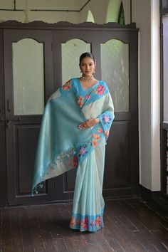 Saree Fabric : Banarasi Silk Saree Color : Crispy Blue Saree Length : 5.5 Meter Blouse Length : 0.8 Meter Saree Work : Zari Woven Pallu All Over Saree Border : Printed Border Wash : Dry Clean Silk Printed Saree, Saree Work, Lotus Pattern, Banarasi Silk Saree, Saree Border, Blue Saree, Printed Saree, Ethnic Dress, Saree Fabric