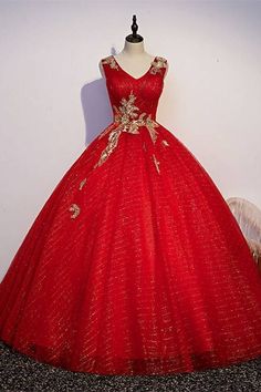 Red and Gold Long Ball Gown with Shawl Sleeveless Ball Gown For Christmas Wedding, Gold Gown With Fitted Bodice For Quinceanera, Gold Tulle Ball Gown For Quinceanera, Gold Ball Gown With Fitted Bodice For Quinceanera, Gold Quinceanera Dress For Debutante Ball, Gold Ball Gown Dress For Quinceanera, Sleeveless Christmas Wedding Gown, Red Tulle Quinceanera Dress For Wedding, Red Tulle Evening Dress For Quinceanera