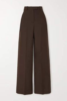 Stile Hijab, Valentino Clothing, Brown Pants, Looks Chic, Wool Pants, Tailored Pants, Pants Pattern, Straight Pants