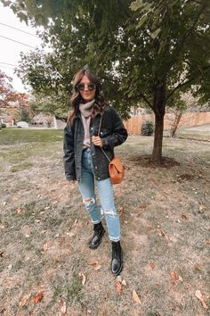 Look Jean, Trendy Fall Outfits, Jeans Mom, Cute Fall Outfits, Beauty And Fashion, Casual Fall Outfits