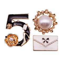 PRICES MAY VARY. High Quality Material: Made of high quality alloy + simulated pearl, non-toxic and nickel-free. Special Gift: Perfect for any gift-giving occasion. A great gift choice for friends, family and lovers. Function: This elegant brooch for women can be used for any dress that adds color and personality to you. Noble and Elegant: fashionable and elegant brooch, it is very attractive and makes you stand out. Add a delicate accent to your daily life. Occasion: You can wear it for any occ Amazon Jewelry, Wedding Gift Set, Jewelry Flower, Celebrity Design, Wedding Party Jewelry, Pearl Brooch, Party Jewelry, Dainty Jewelry, Flower Brooch