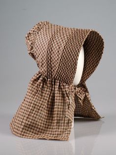 Sunbonnet | American | The Metropolitan Museum of Art Aunt Polly, Motif Soutache, Bonnet Cap, Vintage Hats, Antique Clothing, Chatelaine, Historical Costume