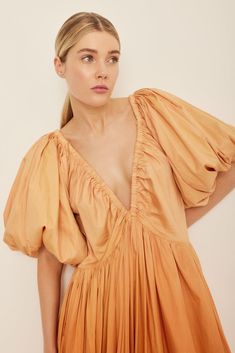 Made from a lightweight silk-cotton blend, the Birthday Gown features our signature dramatic puffed sleeves. Designed in Sydney, handmade ethically in India. Shop online for free shipping. Birthday Gown, Bridesmaid Dress Collection, Orange Ombre, Event Dress, Evening Outfits, Maxi Dress Formal, Natural Silk, Maxi Dress With Sleeves, Birthday Dresses